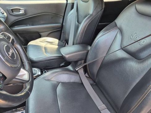 Used 2019 Jeep Compass Limited AWD/4WD image 12