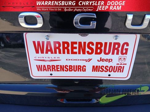 Used 2023 Nissan Rogue SV image 32