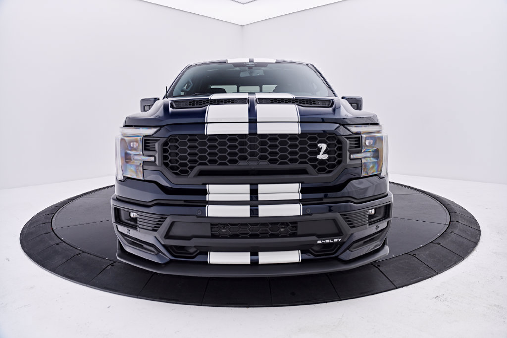 Used 2025 Ford F150 Lariat w/ Equipment Group 502A High AWD/4WD image 17