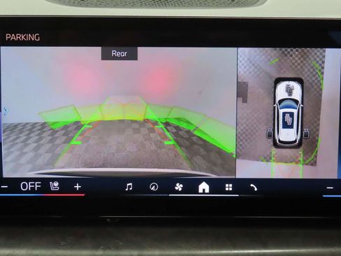 Used 2024 BMW X5 xDrive40i image 13