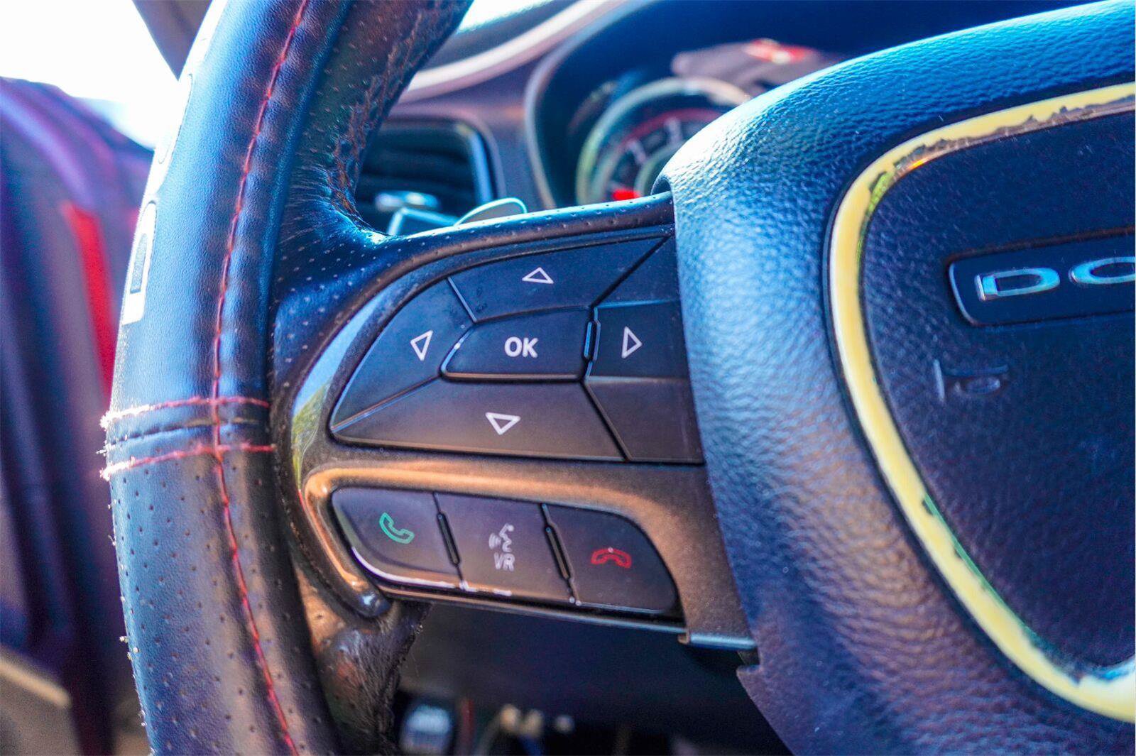 Used 2015 Dodge Challenger R/T Plus RWD image 22