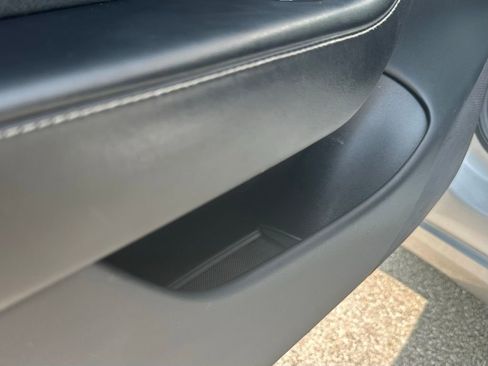 Used 2018 Tesla Model 3 Long Range image 15