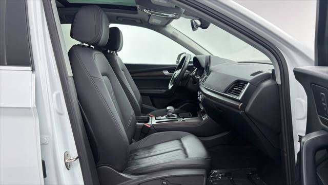 Used 2023 Audi Q5 2.0T Premium Plus w/ Premium Plus Package AWD/4WD image 22