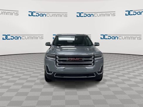 Used 2023 GMC Acadia SLE FWD image 3