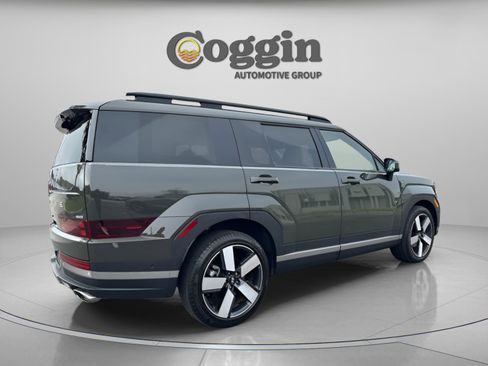 Used 2024 Hyundai Santa Fe Limited image 6