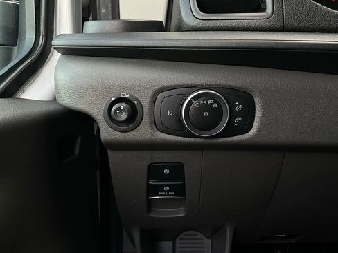 Used 2023 Ford Transit 350 XLT image 23