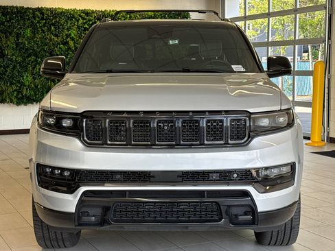 Used 2024 Jeep Grand Wagoneer L Series II w/ Quick Order Packagew 28T AWD/4WD image 9