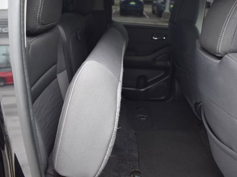 Used 2022 Nissan Frontier SV w/ Technology Package AWD/4WD image 47