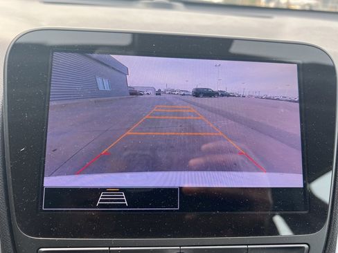 Used 2024 Chevrolet Malibu LT image 19