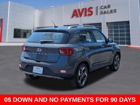 Used 2025 Hyundai Venue SEL FWD image 6