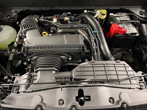 New 2026 Ford Maverick Lobo image 34