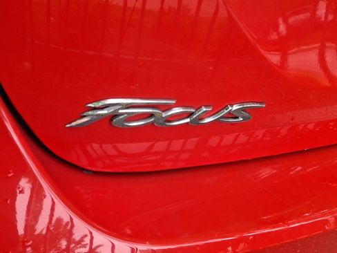 Used 2014 Ford Focus SE FWD image 5