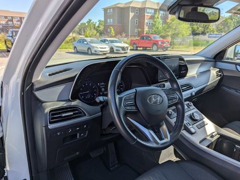 Used 2022 Hyundai Palisade SEL image 12