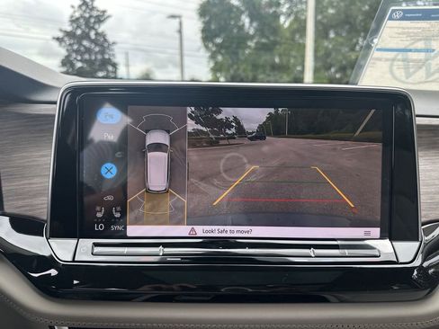 New 2026 Volkswagen Atlas SEL Premium R-Line image 17