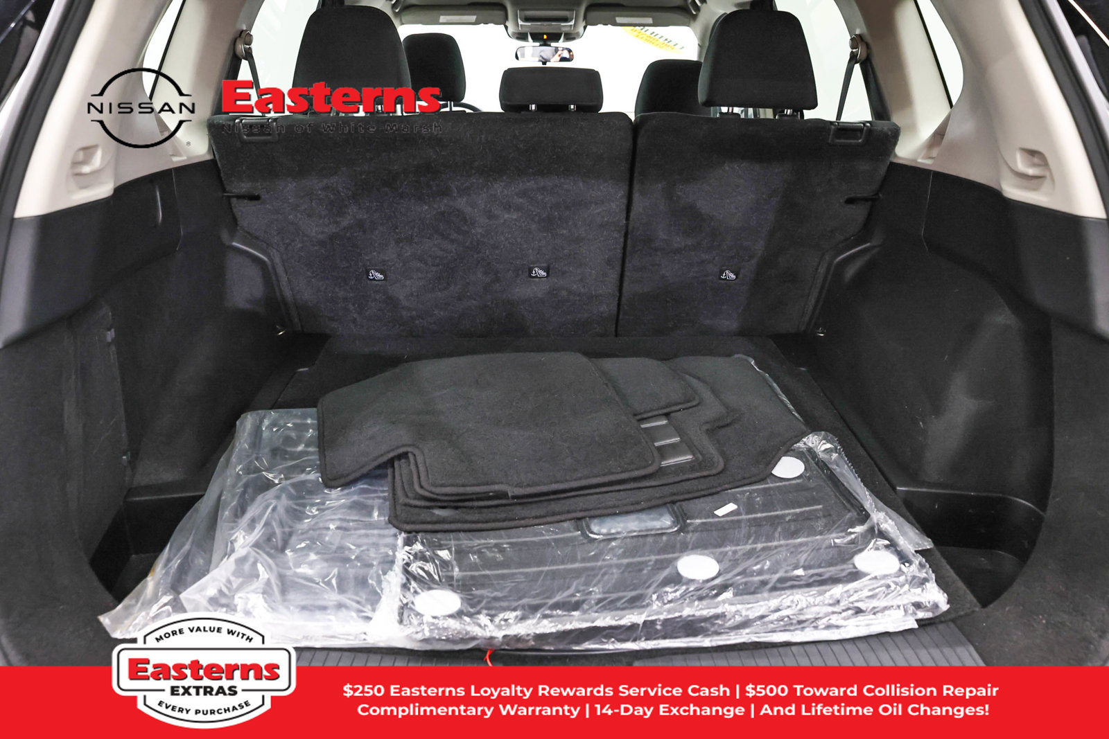 Used 2023 Nissan Rogue S AWD/4WD image 9