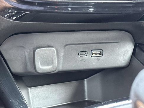 Used 2025 Chevrolet Trax ACTIV w/ Driver Confidence Package FWD image 18