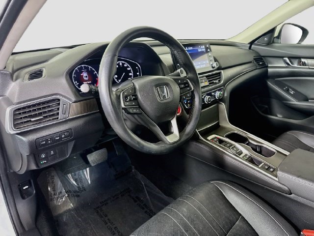 Used 2020 Honda Accord Touring image 22