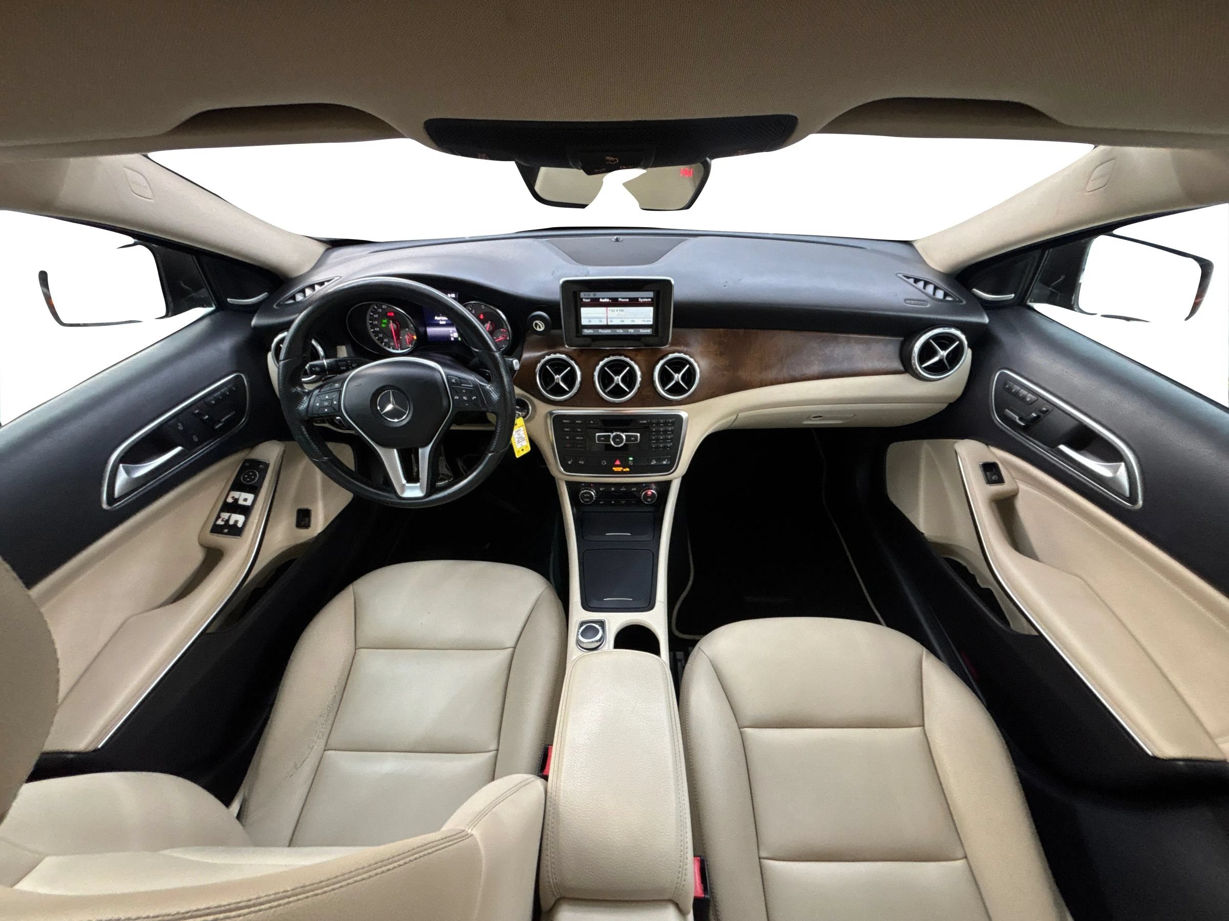 Used 2015 Mercedes-Benz GLA 250 4MATIC image 17