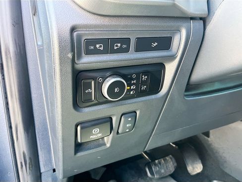 Used 2024 Ford F150 Lariat w/ FX4 Off-Road Package AWD/4WD image 10