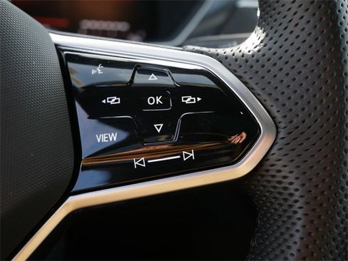 Certified 2024 Volkswagen Tiguan SE R-Line image 26