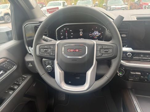 New 2026 GMC Sierra 3500 SLT w/ SLT Convenience Package AWD/4WD image 15