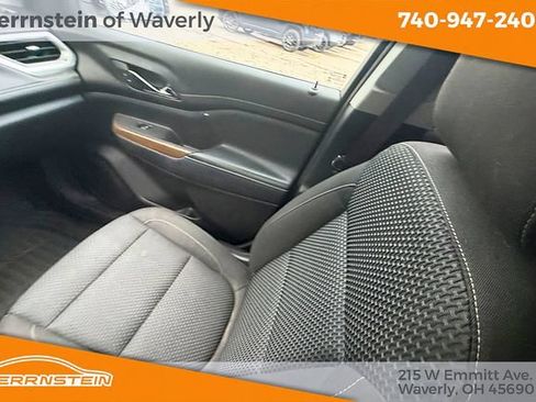 Used 2021 GMC Acadia SLE w/ Driver Convenience Package AWD/4WD image 11