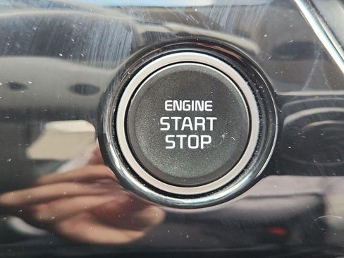 Used 2024 Kia Seltos S FWD image 17