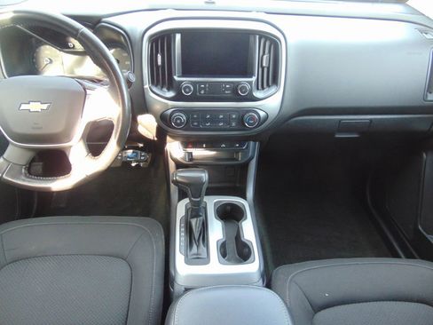 Used 2019 Chevrolet Colorado LT w/ Redline Special Edition image 16