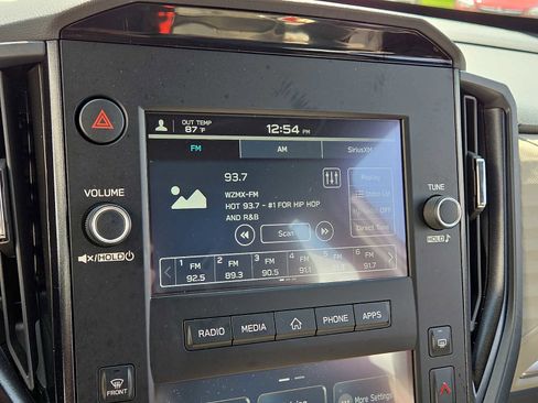 Certified 2025 Subaru Forester image 17