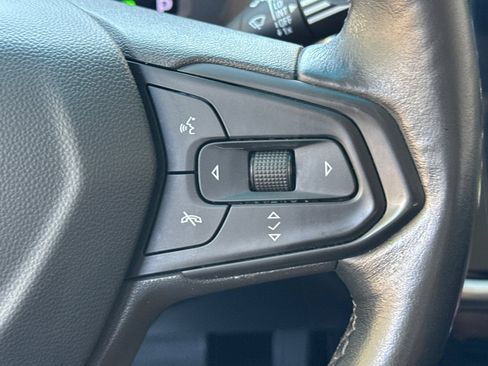 Used 2023 Chevrolet Bolt LT w/ Infotainment Package FWD image 36