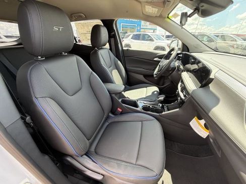 New 2026 Buick Encore GX Sport Touring image 22