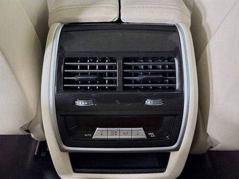 Used 2022 BMW X5 xDrive45e w/ M Sport Package image 23