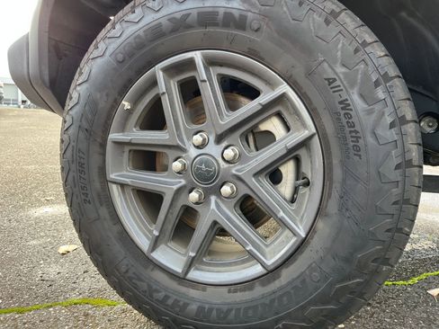 Used 2025 Jeep Wrangler Sport S image 29