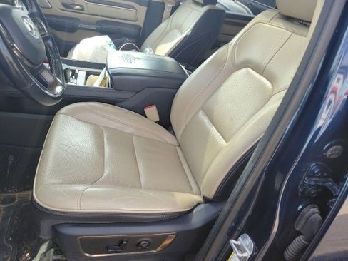 Used 2019 RAM 1500 Limited image 10