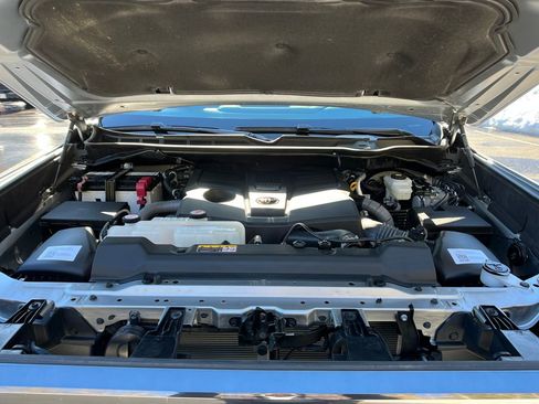 Used 2024 Toyota Tundra Platinum image 23