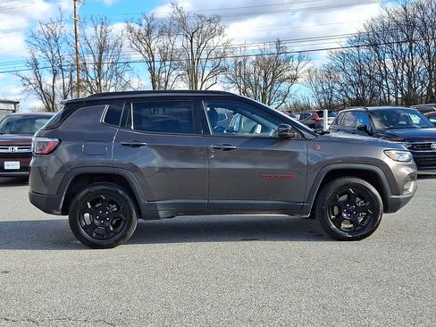 Used 2023 Jeep Compass Trailhawk image 7