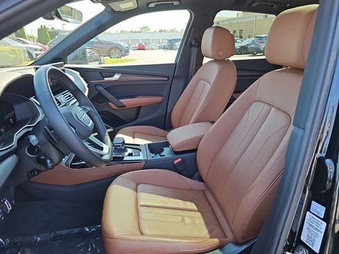 Used 2023 Audi Q5 2.0T Premium Plus AWD/4WD image 3