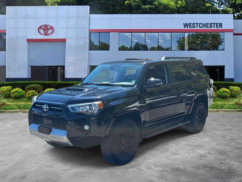 Certified 2022 Toyota 4Runner TRD Off-Road Premium AWD/4WD image 4
