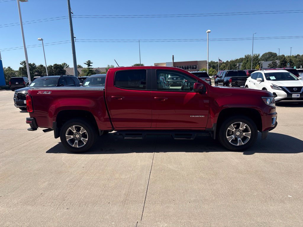 Used 2018 Chevrolet Colorado Z71 AWD/4WD image 4