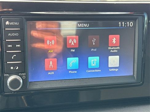 Used 2025 Nissan Kicks S image 24