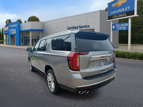 Used 2023 GMC Yukon XL Denali AWD/4WD image 5