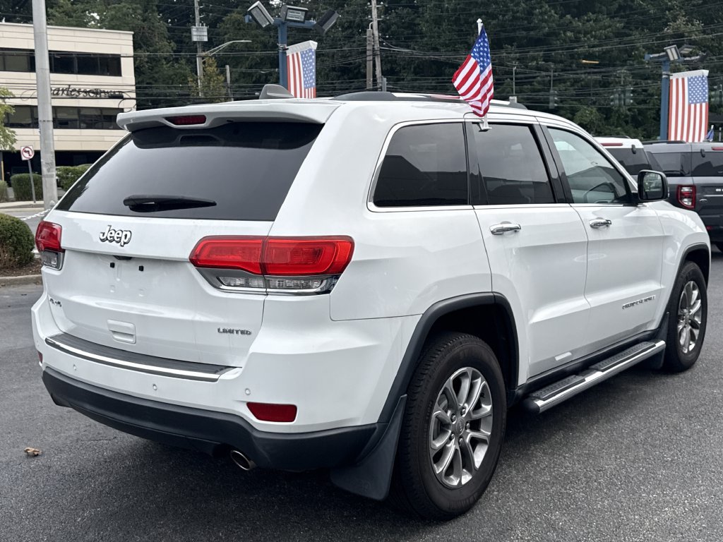 Used 2015 Jeep Grand Cherokee Limited w/ Mopar Chrome Edition Group AWD/4WD image 4