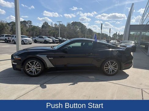 Used 2018 Ford Mustang GT image 4