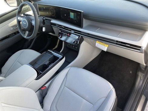 New 2026 Hyundai Tucson Limited image 19