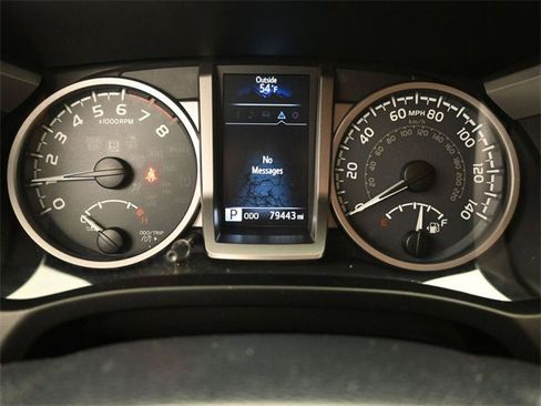 Used 2017 Toyota Tacoma SR5 image 15