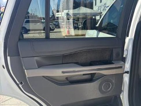 Certified 2020 Ford Expedition Limited w/ Equipment Group 301A image 19