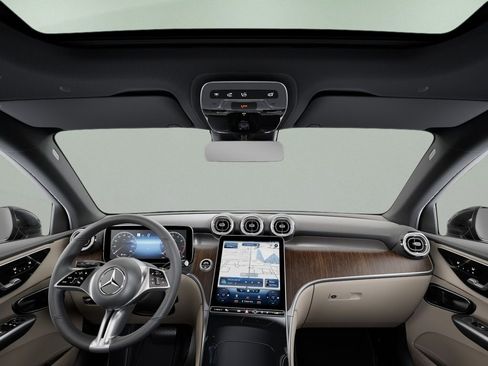Used 2026 Mercedes-Benz GLC 300 image 42