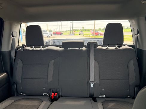 Used 2020 Chevrolet Silverado 1500 LT w/ Texas Edition AWD/4WD image 18