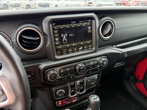 Used 2022 Jeep Wrangler Unlimited Rubicon 4xe w/ Cold Weather Group image 18