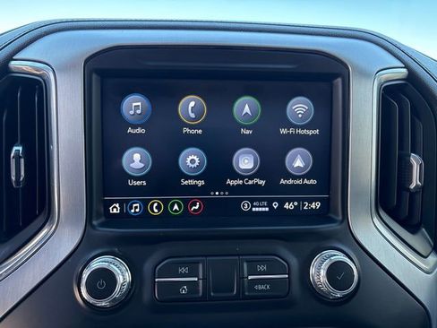 Used 2023 GMC Sierra 2500 SLT w/ SLT Preferred Package image 30